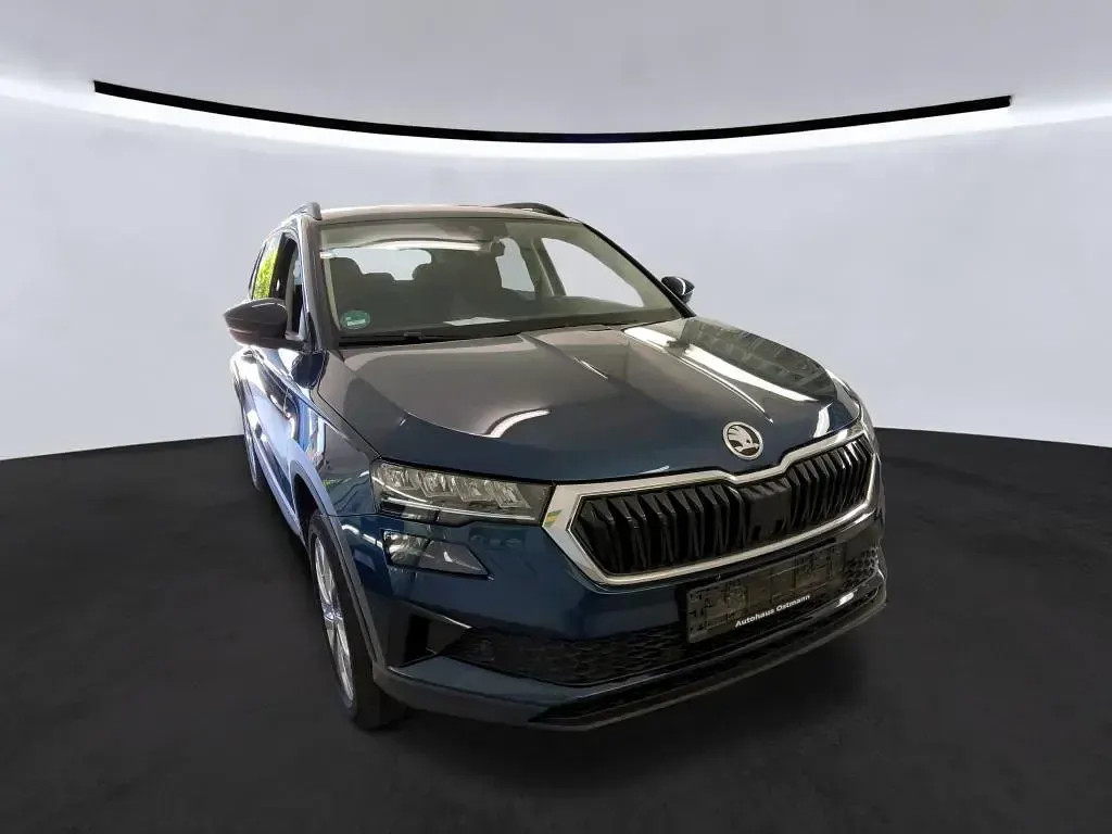 Gebraucht Skoda Karoq 150 PS (110 kW) 2022 Lavablau metallic SUV