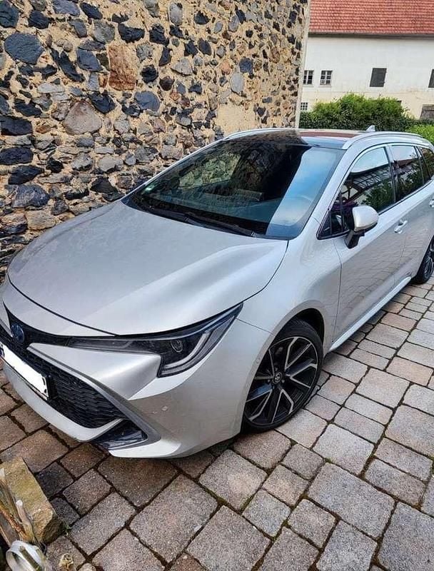 Gebraucht Toyota Corolla Lounge 184 PS (135 kW) 2019 Grau Kombi