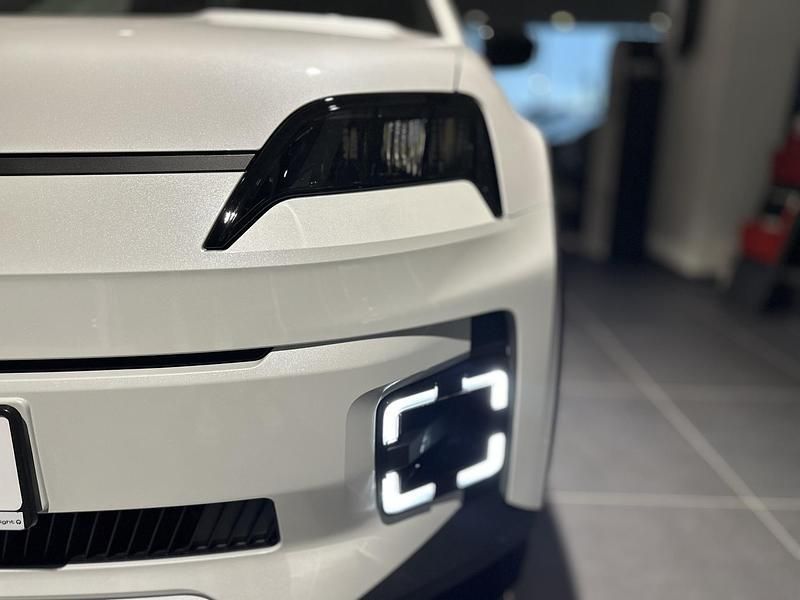 Uusi Renault R5 Evolution 77 kW (106 HP) 2025 Andere farbe Viistoperä