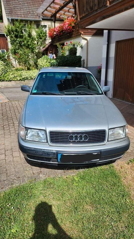 Silber Gebraucht 1991 Audi 100 Limousine | 2.100 € - Bild 1/4