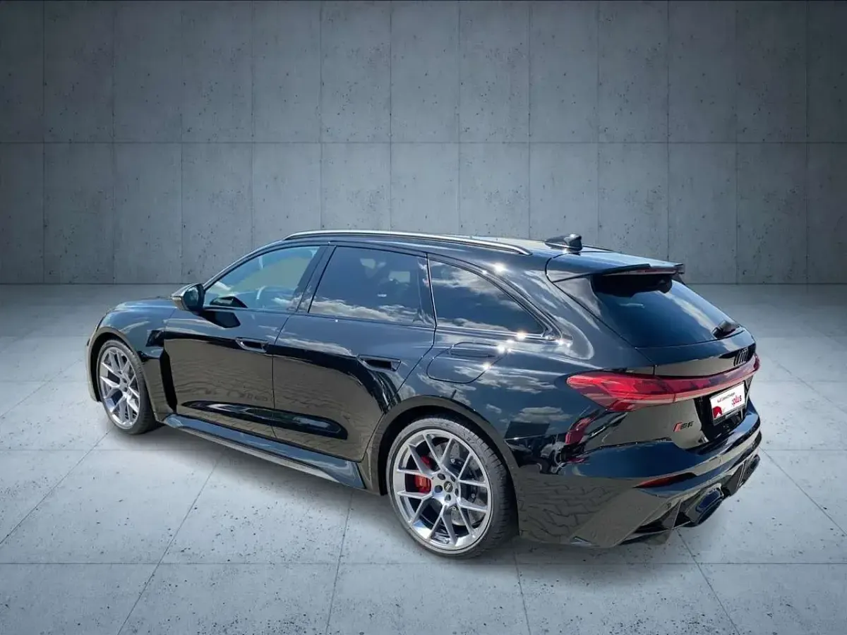 Gebraucht Audi RS5 Sport 639 PS (469 kW) 2026 Schwarz Kombi