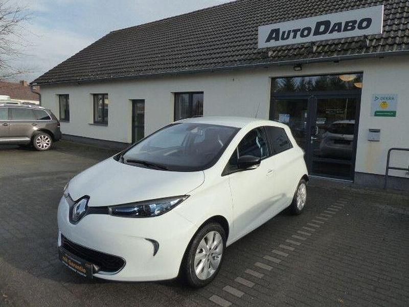 Weiß Gebraucht 2015 Renault Zoe Intens Kleinwagen | 6.485 € (Fairer Preis) - Bild 1/4