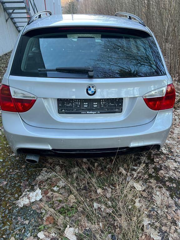 Gebraucht BMW 318 Performance 143 PS (105 kW) 2008 Silber Limousine