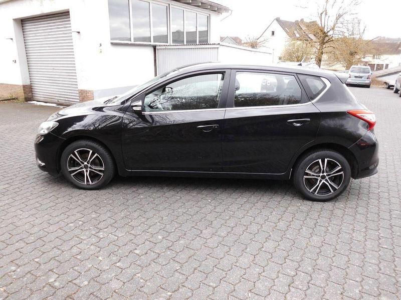 Gebraucht Nissan Pulsar Acenta 110 PS (80 kW) 2015 Schwarz Kleinwagen
