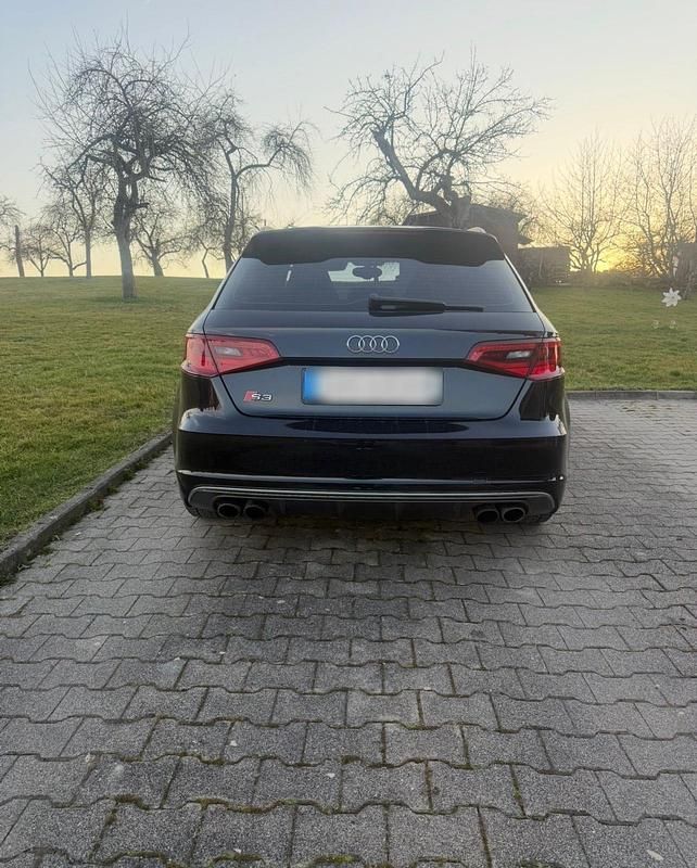 Gebraucht Audi S3 Sportback 300 PS (220 kW) 2014 Schwarz Kleinwagen