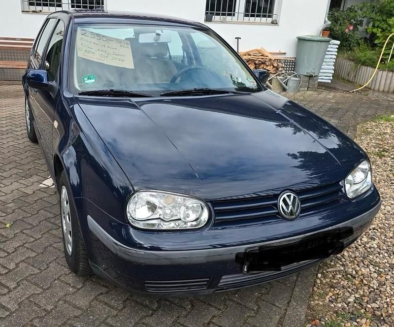 Blau Gebraucht 1999 VW Golf IV Limousine | 2.990 € (Teuer) - Bild 1/4