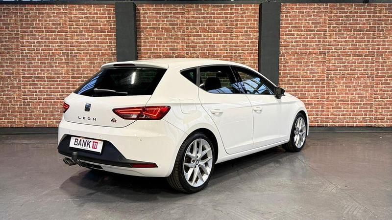 Gebraucht Seat Leon FR 125 PS (91 kW) 2016 Weiß Limousine