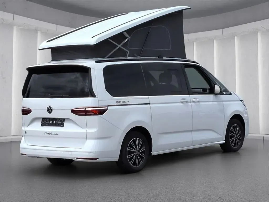 Gebraucht VW T7 Beach 150 PS (110 kW) 2025 Weiß Van