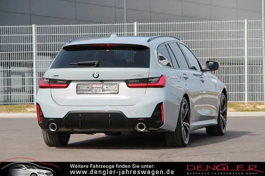 Gebraucht BMW 330 M Sport 245 PS (180 kW) 2025 Grau Kombi