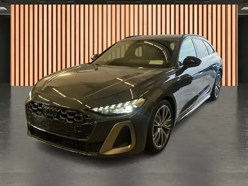 Gebraucht Audi A5 S-line plus 204 PS (150 kW) 2025 Grau Kombi