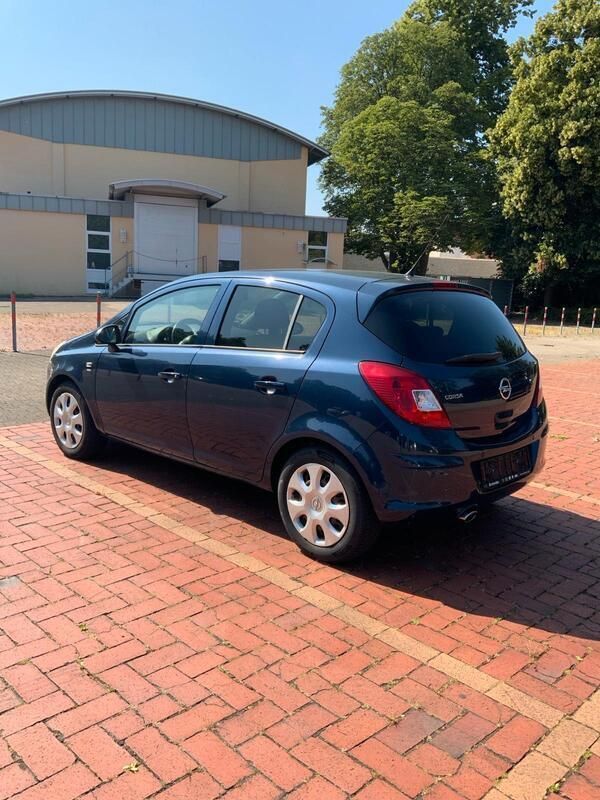 Blau Gebraucht 2012 Opel Corsa Kleinwagen | 2.990 € (Guter Preis) - Bild 1/4