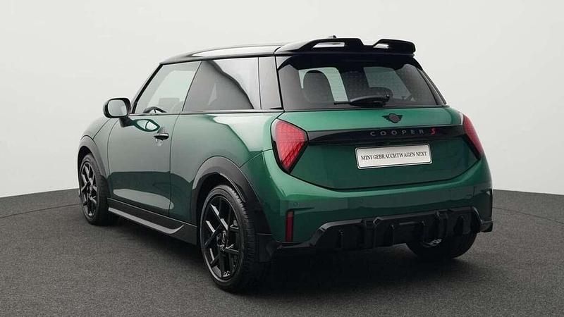 Gebraucht Mini John Cooper Works 204 PS (150 kW) 2024 British racing green iv metall Kleinwagen