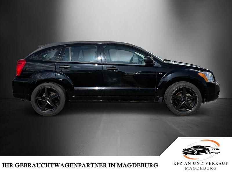 Usata Dodge Caliber SXT 156 CV (114 kW) 2008 Nero Utilitaria