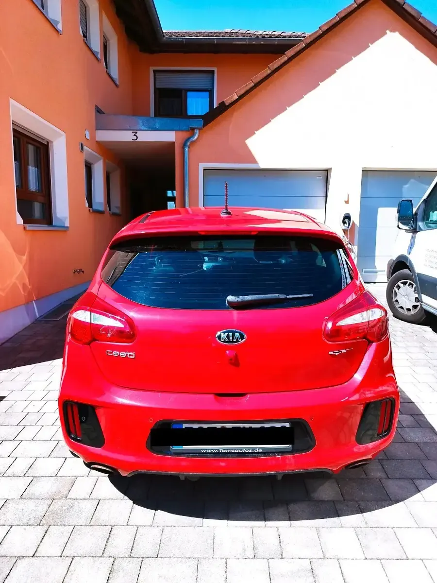 Gebraucht Kia Ceed GT GT 214 PS (157 kW) 2016 Rot Limousine