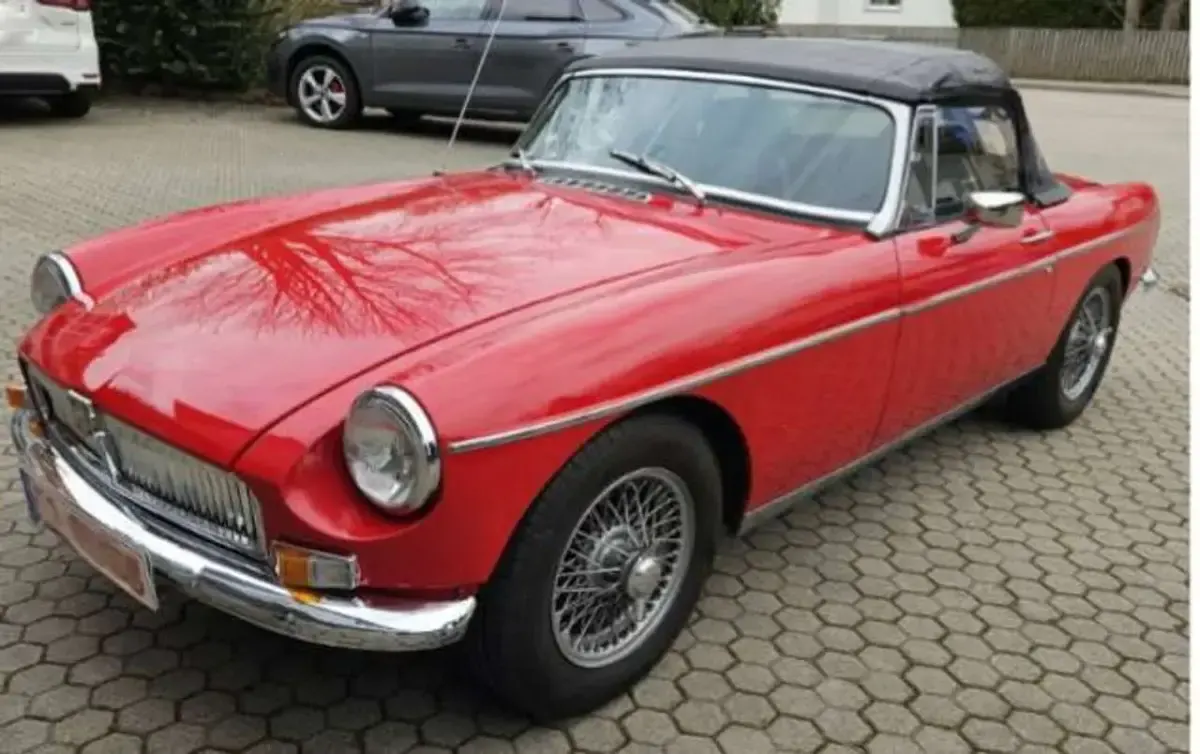 Gebraucht MG B 95 PS (69 kW) 1972 Rot Cabrio