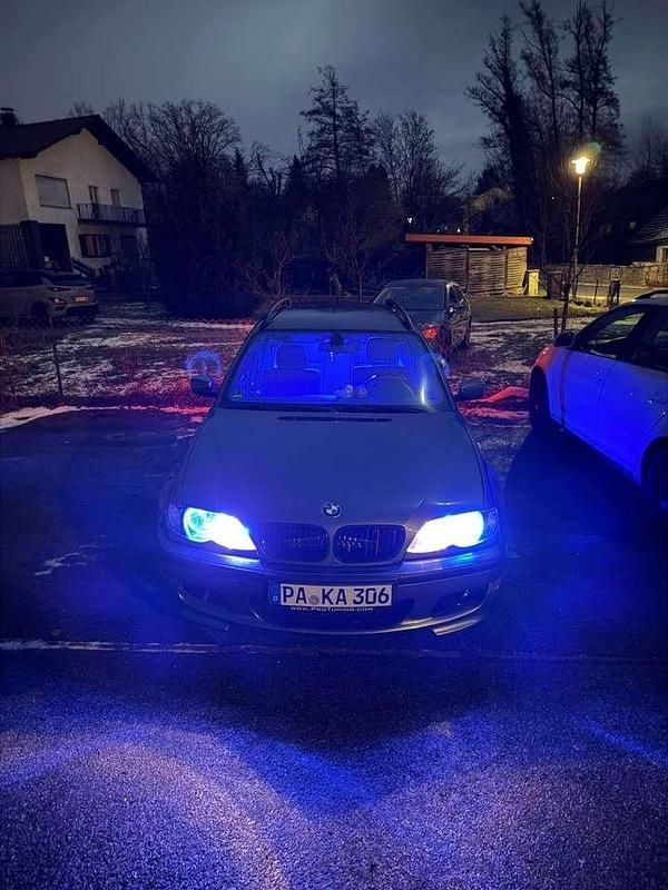 Gebraucht BMW 320 M Sport 150 PS (110 kW) 2005 Blau Kombi