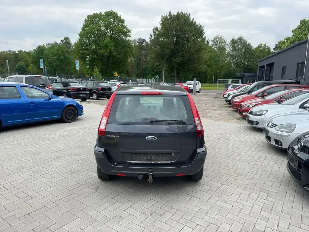 Occasion Ford Fusion Style 80 ch (58 kW) 2008 Gris Citadine