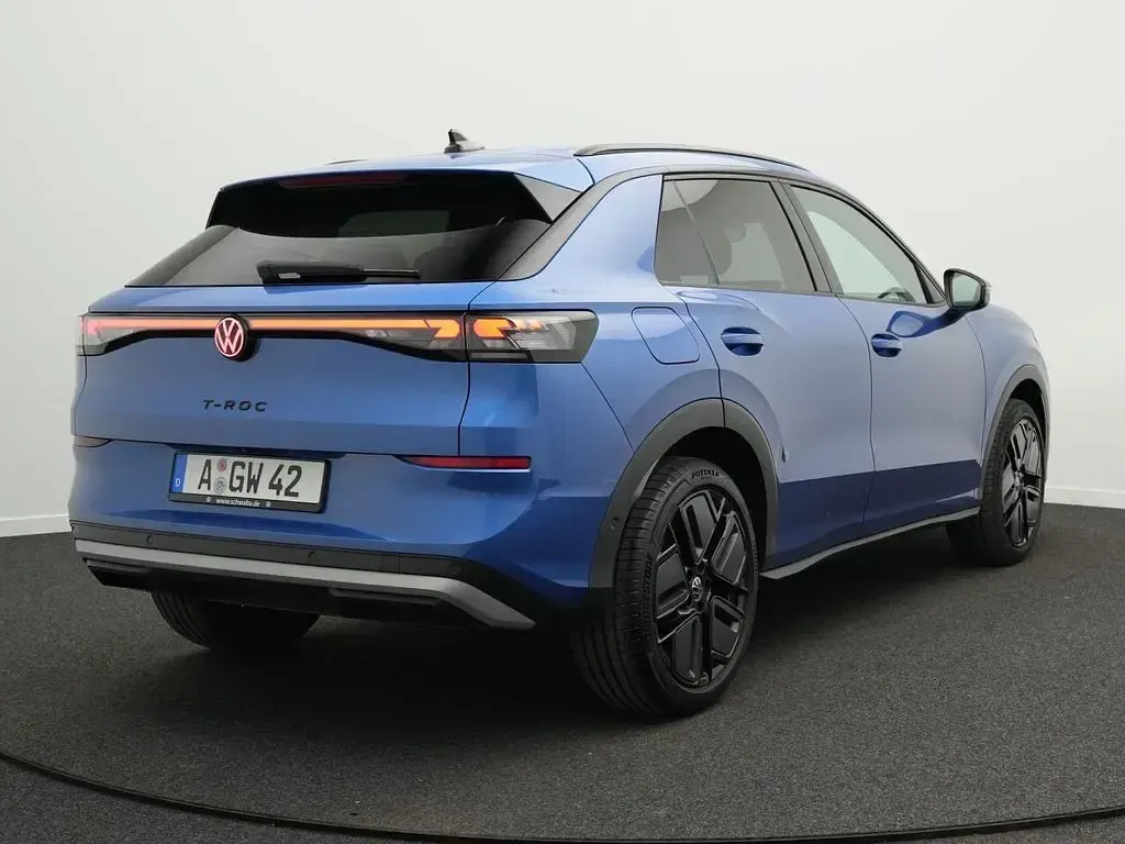 Gebraucht VW T-Roc Style 150 PS (110 kW) 2026 Celestial blue metallic SUV