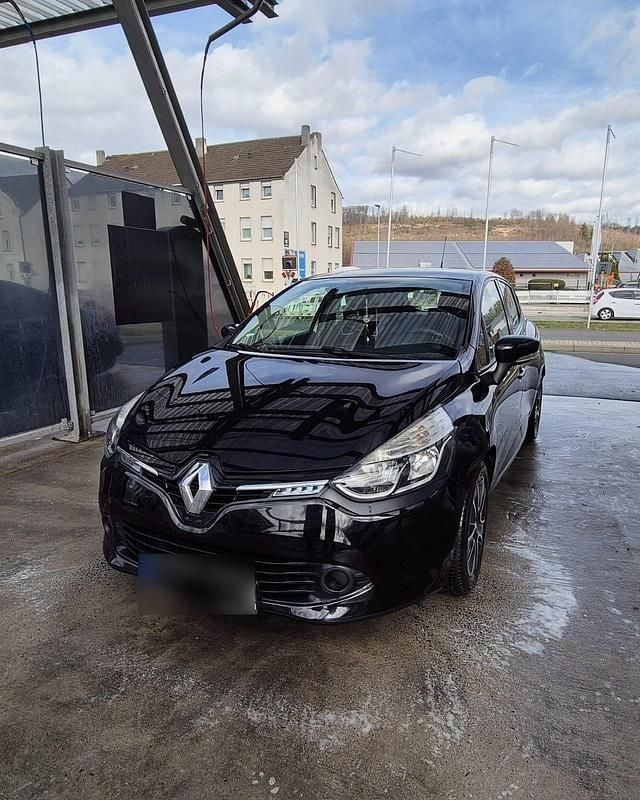 Gebraucht Renault Clio IV 90 PS (66 kW) 2015 Schwarz Kleinwagen
