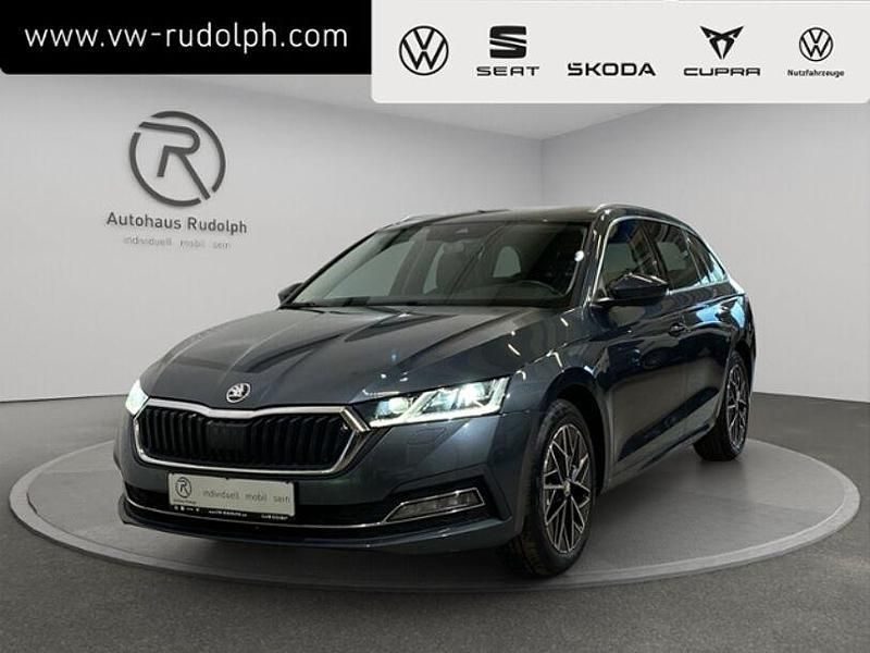 Quarzgrau metallic (metallic) Gebraucht 2020 Skoda Octavia Style Kombi | 20.880 € (Teuer) - Bild 1/4