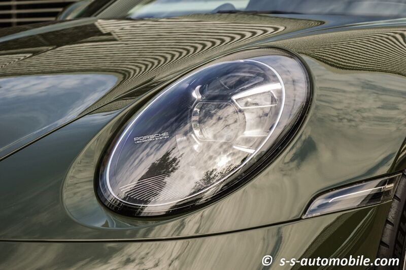 Gebraucht Porsche 992 510 PS (375 kW) 2022 Grün