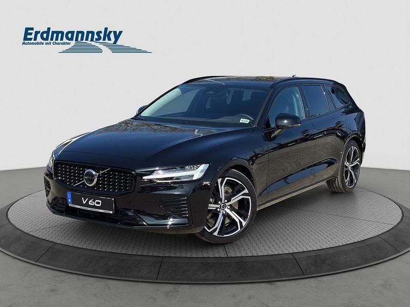 Schwarz Gebraucht 2025 Volvo V60 Plus Kombi | 59.960 € - Bild 1/4