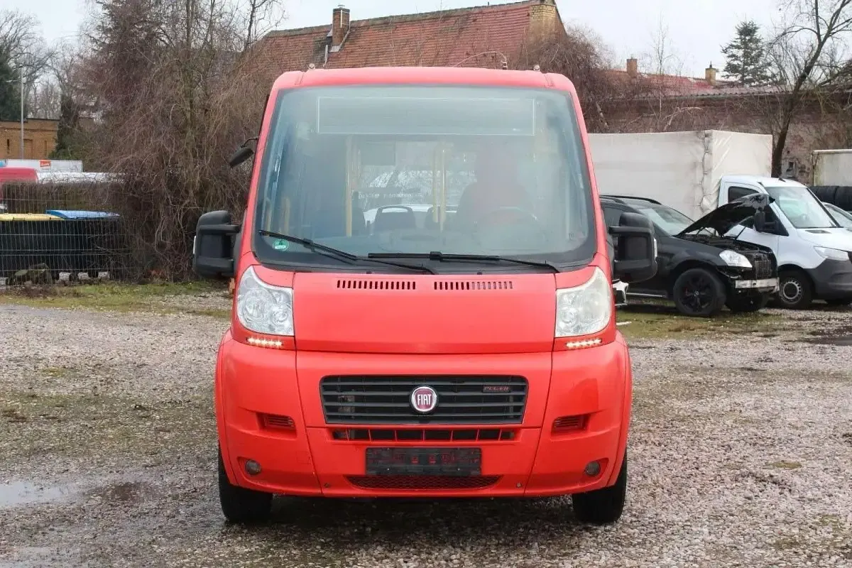 Gebraucht Fiat Ducato 156 PS (114 kW) 2014 Rot Van