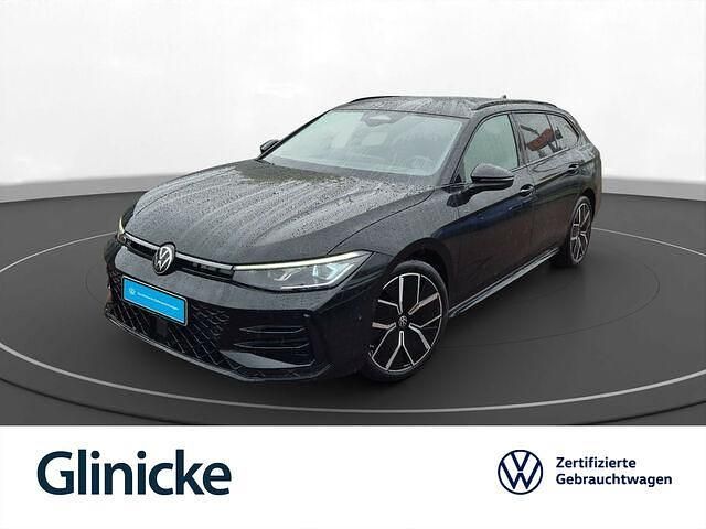 Gebraucht VW Passat R-line 150 PS (110 kW) 2024 Schwarz Kombi
