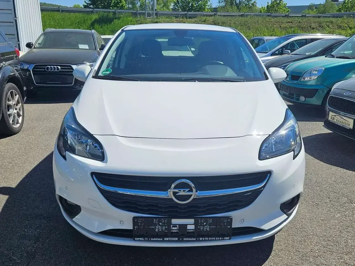 Gebraucht Opel Corsa 101 PS (74 kW) 2019 Schneeweiss/summitwhite/arctic Kleinwagen