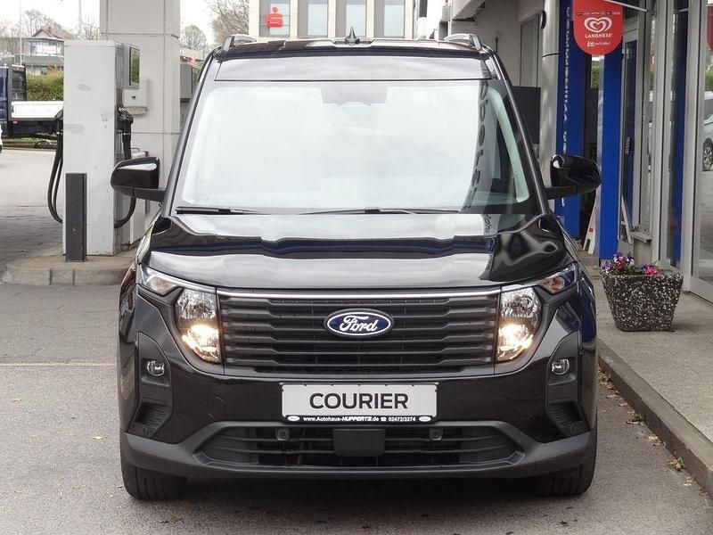 Neu Ford Tourneo Courier Titanium 125 PS (91 kW) 2026 Agate black metallic Van / Kleinbus