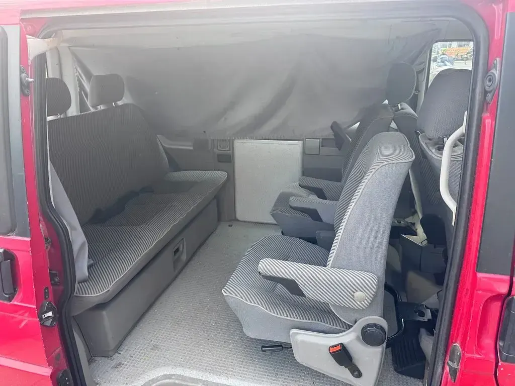 Gebraucht VW Multivan 116 PS (85 kW) 1996 Rot Van / Kleinbus
