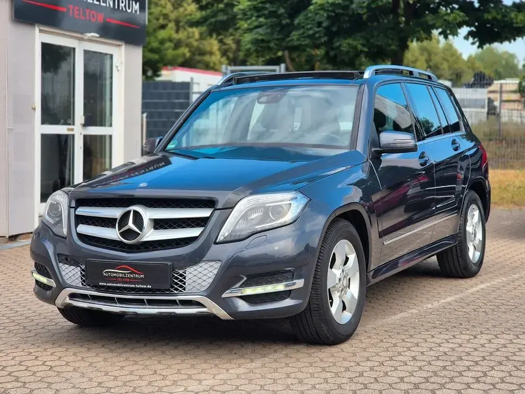 Gebraucht Mercedes GLK250 204 PS (150 kW) 2013 Grau SUV