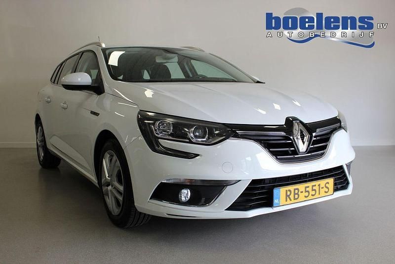 Weiß Gebraucht 2017 Renault Mégane IV Zen Kombi | 10.107 € (Fairer Preis) - Bild 1/4