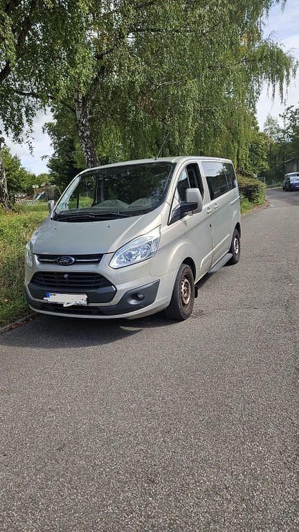 Silber Gebraucht 2013 Ford Tourneo Kombi | 10.990 € (Fairer Preis) - Bild 1/3