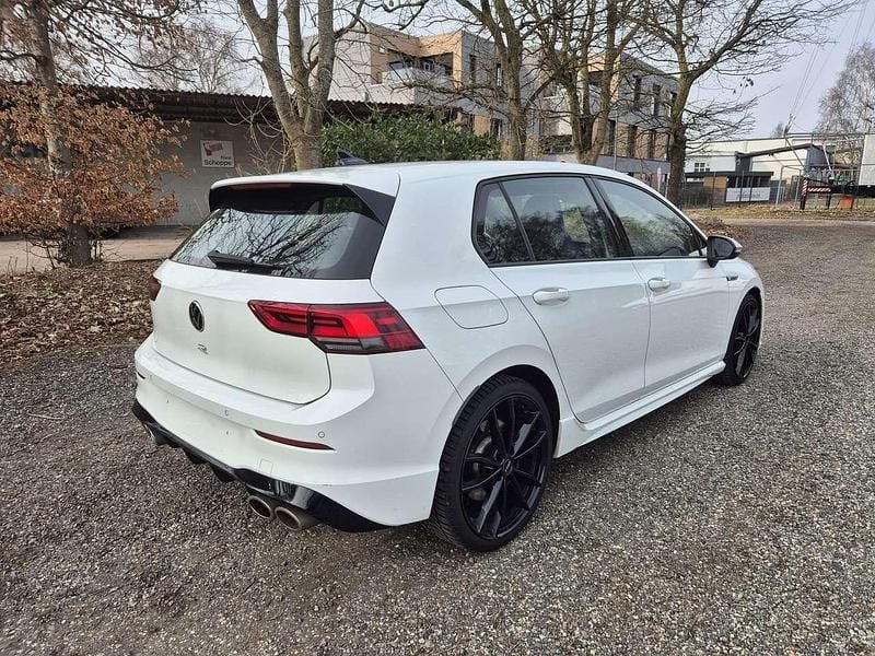 Gebraucht VW Golf VIII R 320 PS (235 kW) 2021 Pure white Limousine
