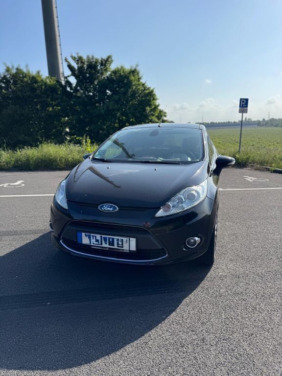 Schwarz Gebraucht 2009 Ford Fiesta Titanium Kleinwagen | 4.000 € (Fairer Preis) - Bild 1/4