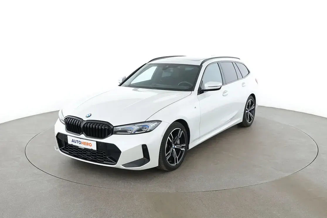 Gebraucht BMW 330 M Sport 286 PS (210 kW) 2023 Kombi