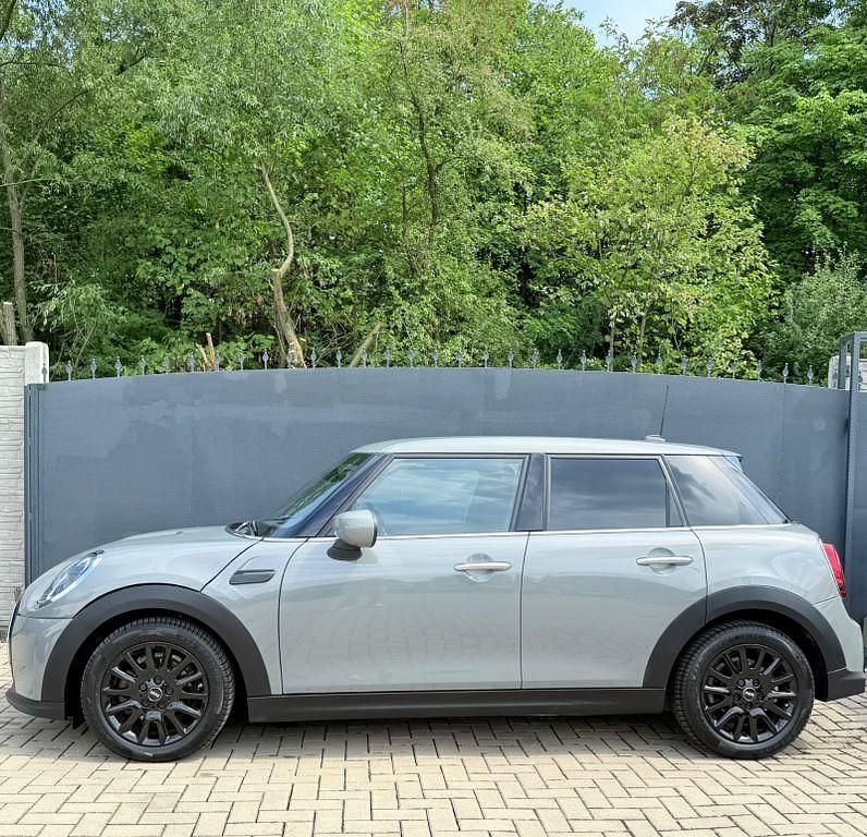 Grau Gebraucht 2021 Mini ONE Kleinwagen | 16.555 € (Fairer Preis) - Bild 1/4
