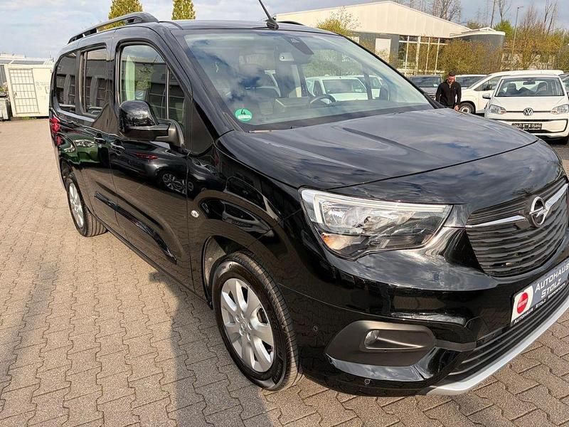 Gebraucht Opel Combo Life Ultimate 131 PS (96 kW) 2023 Schwarz Van / Kleinbus