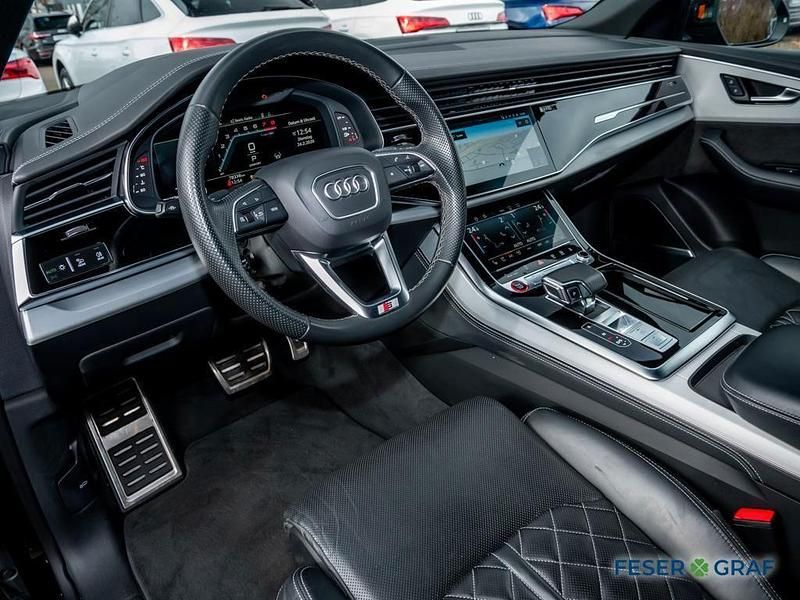 Gebraucht Audi SQ8 Ambiente 507 PS (372 kW) 2022 Mythosschwarz metallic SUV