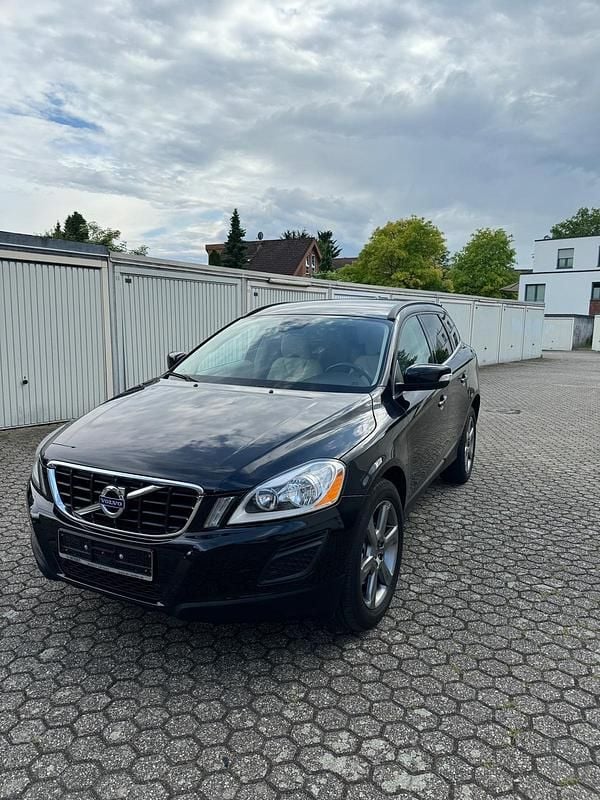 Usado Volvo XC60 215 HP (158 kW) 2013 Preto SUV