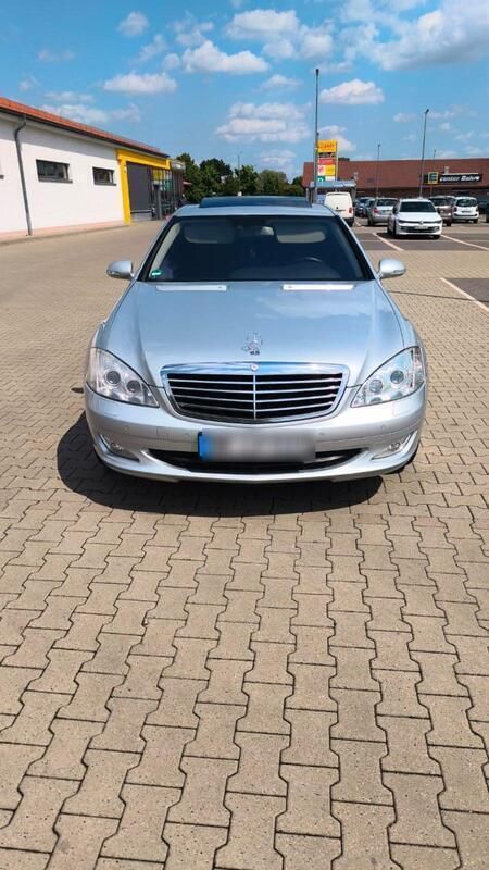Grau Gebraucht 2008 Mercedes S350 Limousine | 9.500 € (Guter Preis) - Bild 1/4