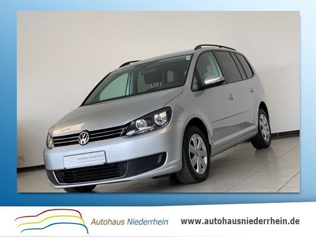 Silber metallic Gebraucht 2014 VW Touran Comfortline Van / Kleinbus | 12.400 € (Fairer Preis) - Bild 1/4