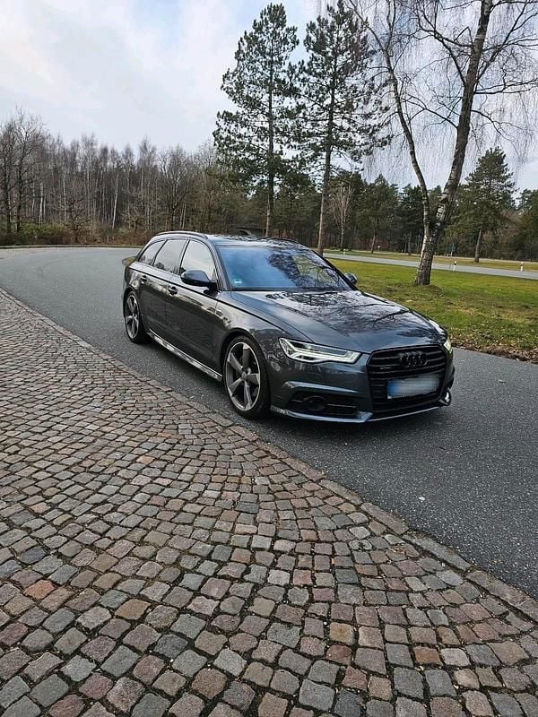 Gebraucht Audi 200 S-Line 272 PS (200 kW) 2015 Grau Kombi