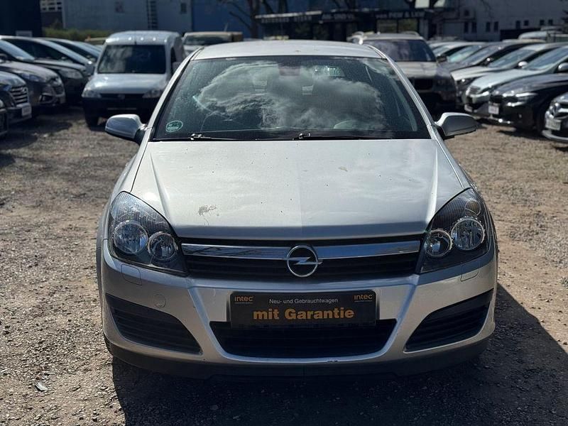 Second-hand Opel Astra 105 CP (77 kW) 2006 Argintiu Berlinǎ