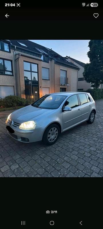 Silber Gebraucht 2006 VW Golf V Kleinwagen | 1.300 € (Superpreis) - Bild 1/4