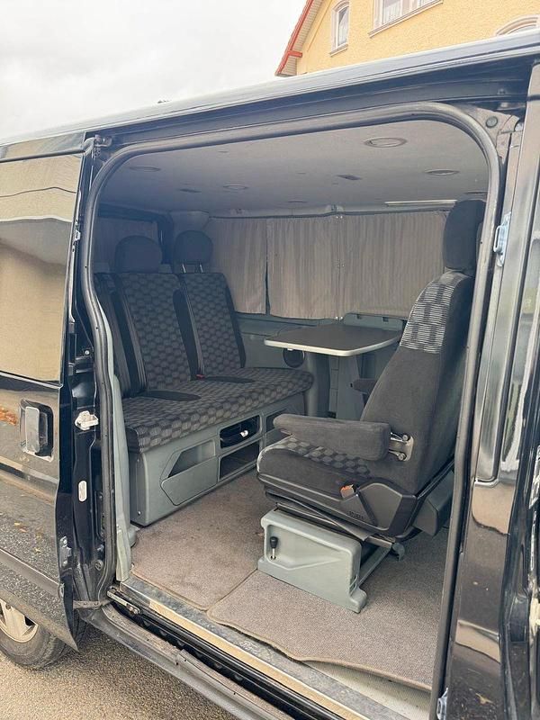 Second-hand Ford Transit 140 CP (102 kW) 2010 Negru Monovolum