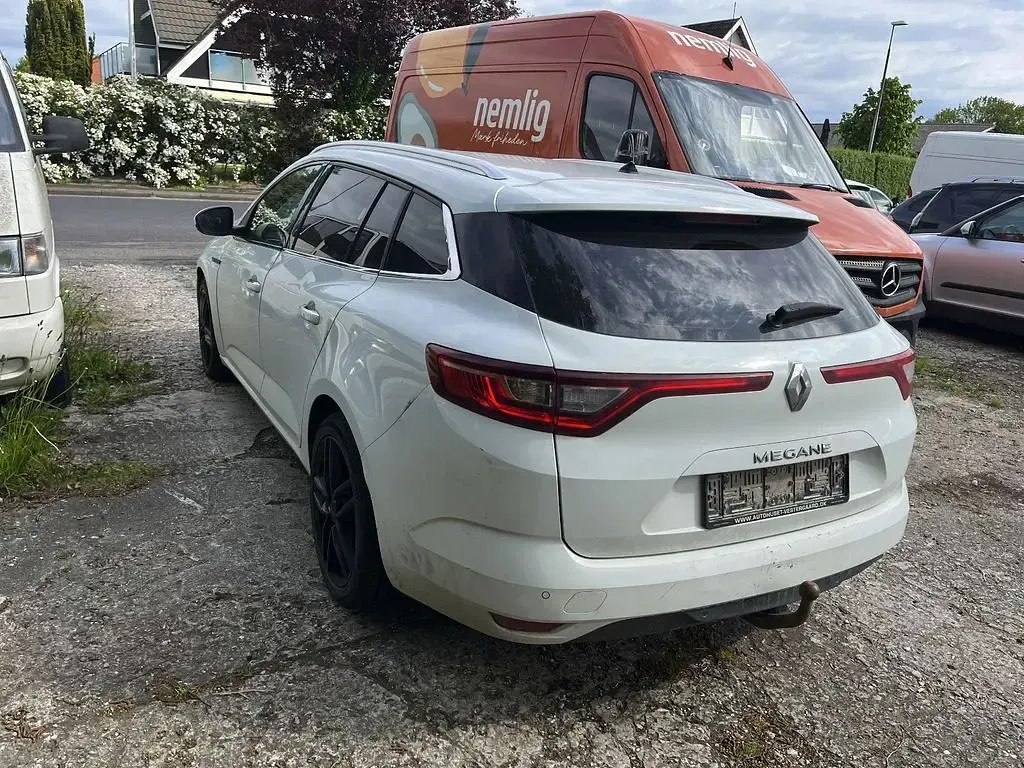 Gebraucht Renault Mégane GT Line GT-Line 110 PS (80 kW) 2017 Weiß Limousine