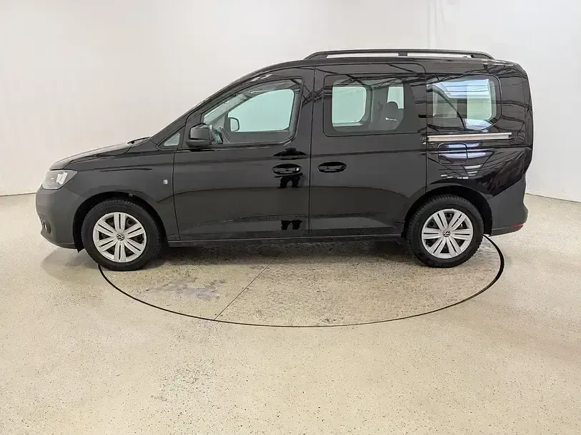 Gebraucht VW Caddy 122 PS (89 kW) 2022 Deep black perleffekt Van / Kleinbus
