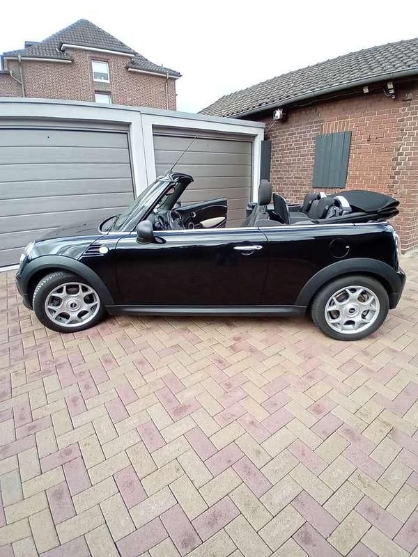 Gebraucht Mini One Cabriolet 98 PS (72 kW) 2012 Schwarz Cabrio